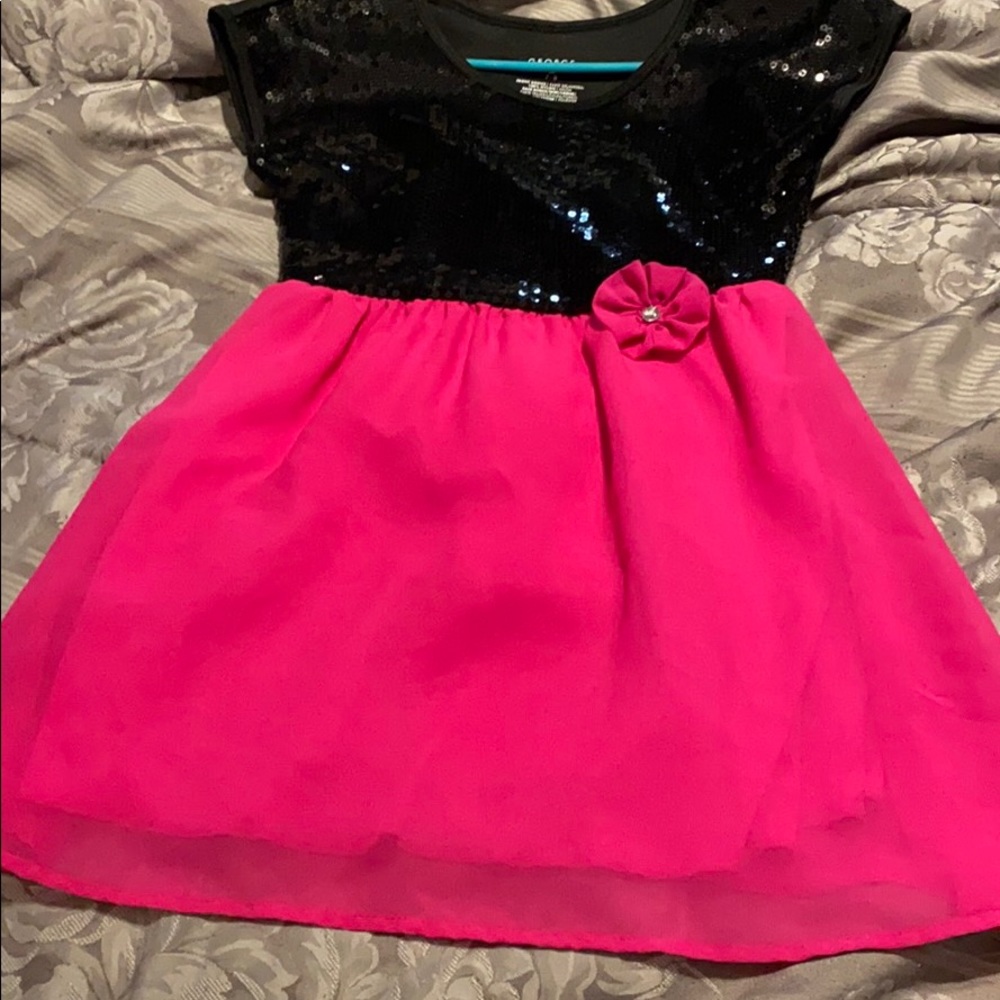 Dress - Picture 2 of 2